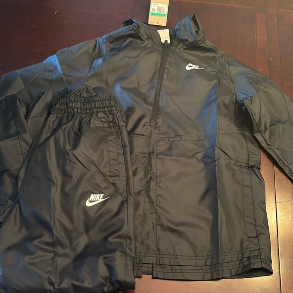 Nike rain suit - Picture 1 of 1